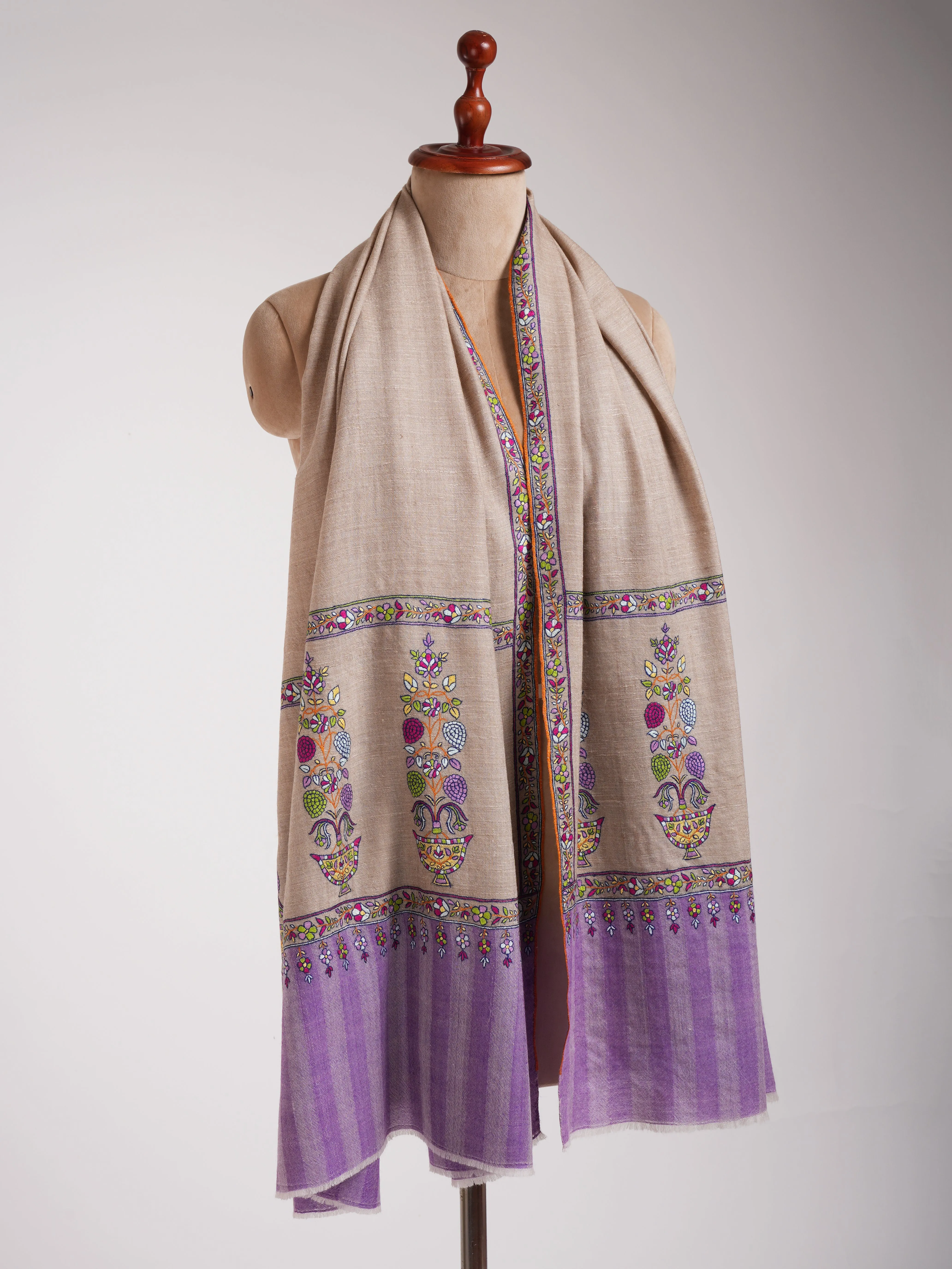 Gray and Purple Kashmiri Pashmina Shawl with Sozni Embroidery