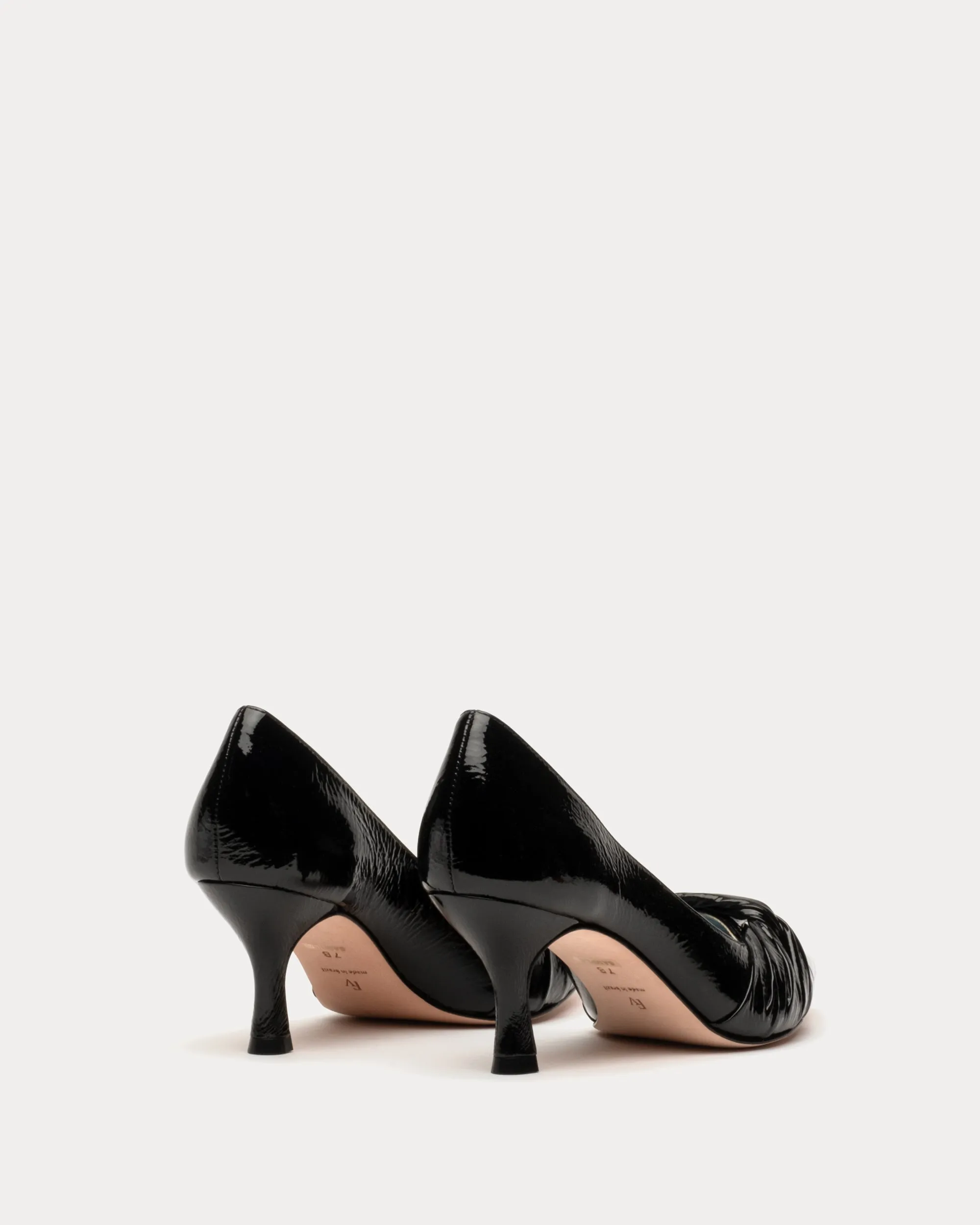 Knot Kitten Heel Crinkle Naplak Black