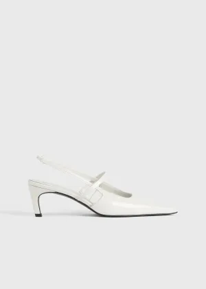 Sharp patent-leather slingbacks off white